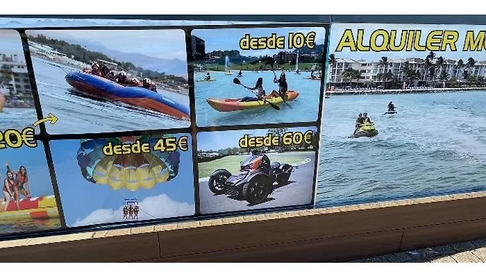 Piso Centro 아파트 산신소